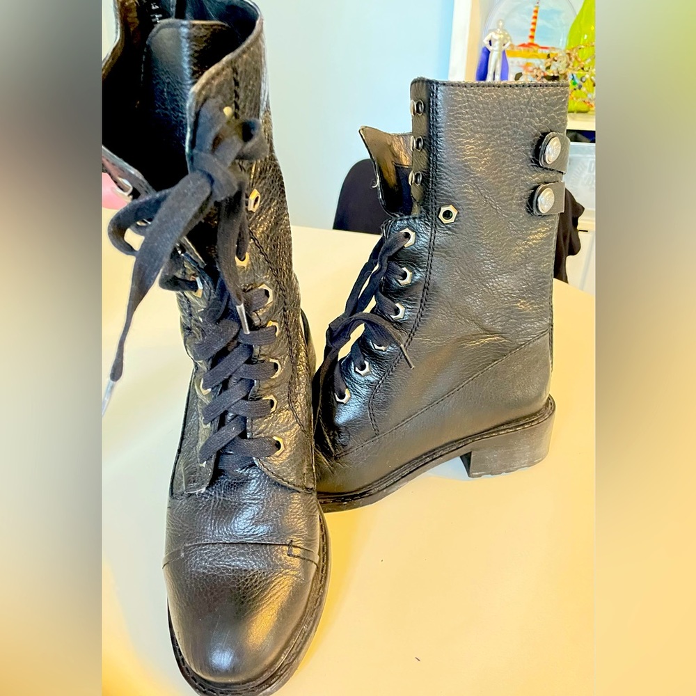 Vintage Sam Edelman combat boots